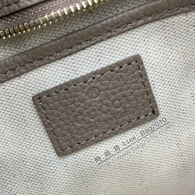 Gucci專櫃古馳最新款Emblem系列小號肩背包鏈條女包 jh2854型號：815263